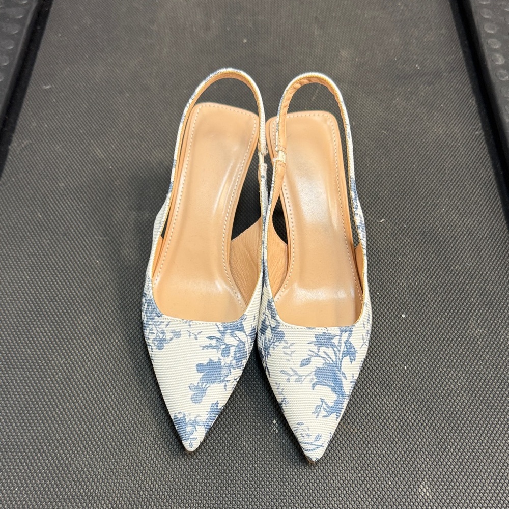 SHEIN Blue Floral Heels